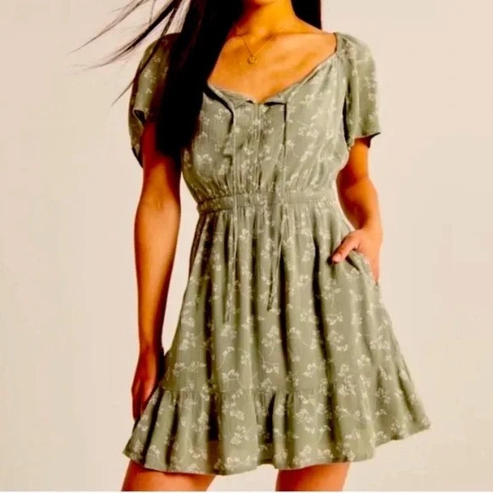 Abercrombie and fitch sage green dress